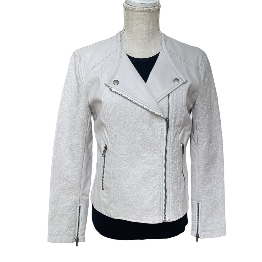 Cupcake and Cashmere‎ White Faux Leather Moto Jacket Size: S